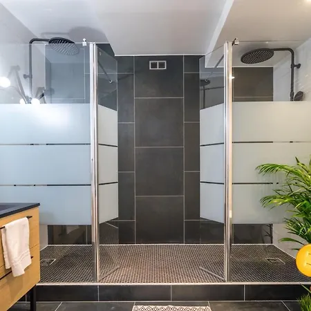 Apartment Canal House *